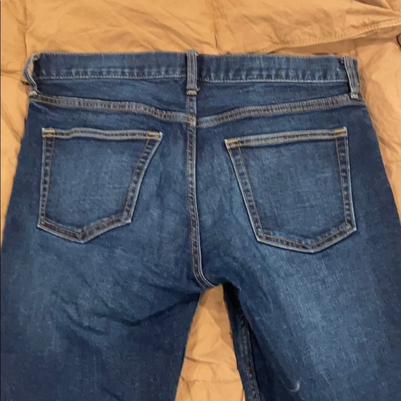 MENS OLD NAVY LIGHT RIP JEANS 33X32 - Picture 6 of 6
